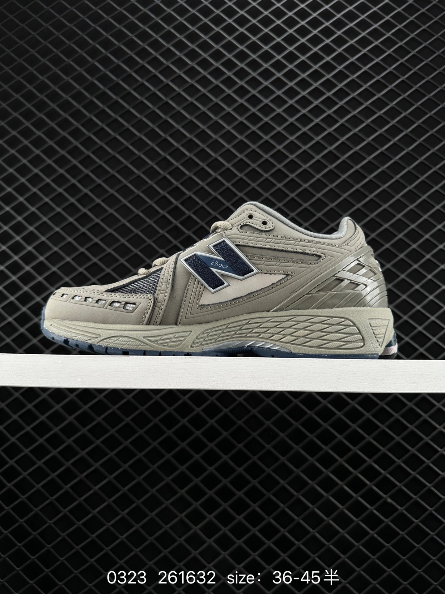 New Balance M1906